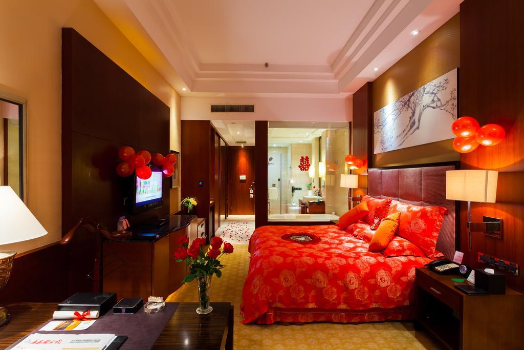 Celebrity City Hotel Chengdu Exterior photo